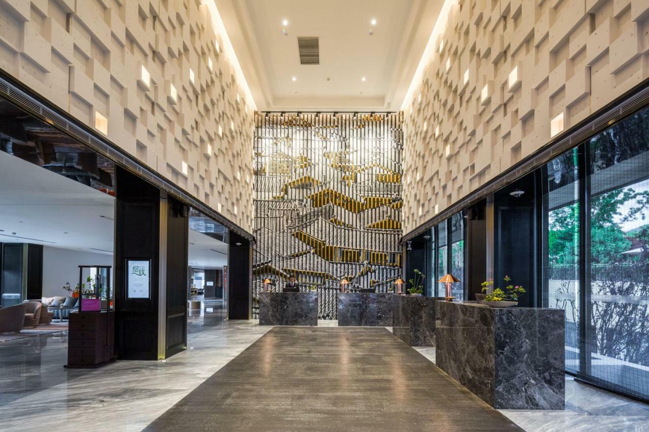 Howard Johnson Jinlin Plaza Lijiang Lijiang  Exterior foto