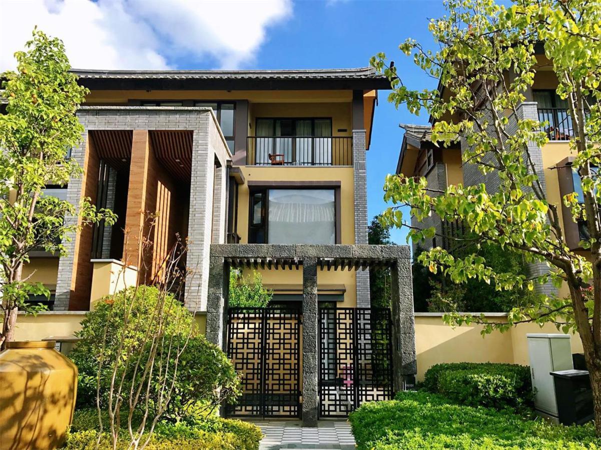 Howard Johnson Jinlin Plaza Lijiang Lijiang  Exterior foto